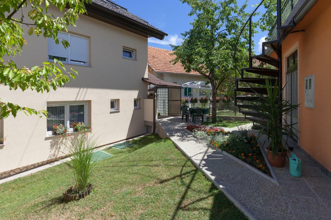 Iris Room & Apartment Slunj Dış mekan fotoğraf